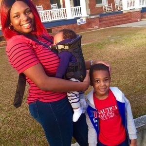 Meet your Posher, Dametria